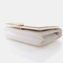 مملوكة مسبقًا محفظة على سلسلة شانييل ماتلاسيه كافيار بوي