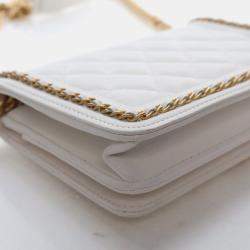 مملوكة مسبقًا محفظة على سلسلة شانييل ماتلاسيه كافيار بوي