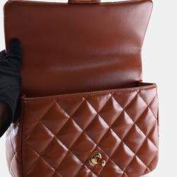 Pre Owned حقيبة شانيل ميديم جلد حملان لامع بسلسلة ذهبية ومقبض علوي فلاپ