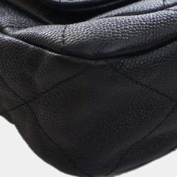 مملوكة مسبقًا Chanel Black Quilted Caviar Supple Twins Hobo Bag