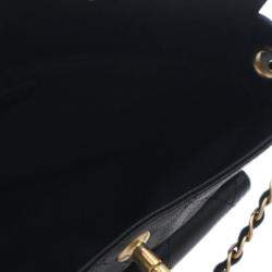مملوكة مسبقًا Chanel Black Quilted Caviar Supple Twins Hobo Bag