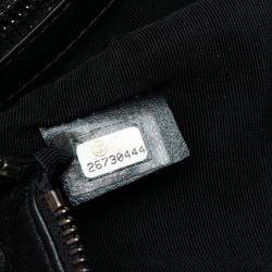 Pre Owned Chanel Black Medium Quilted Aged Calfskin Chain Tassel O Case Clutch