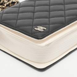 Pre Owned حقيبة كلتش شانيل "سي سي" جلد مبطن أسود