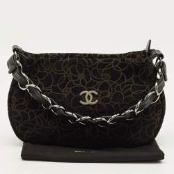 Pre Owned حقيبة شانيل كاميليا من جلد الشوكولاتة البني السويدي عملية كتف