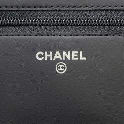 مملوكة مسبقًا محفظة بسلسلة شانيل كامبون جلد خروف سوداء