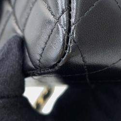 Pre Owned حقيبة شانيل ميني ماتلاسيه جلد الخروف الأسود بحجم ٢٠