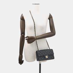 Pre Owned حقيبة شانيل ميني ماتلاسيه جلد الخروف الأسود بحجم ٢٠