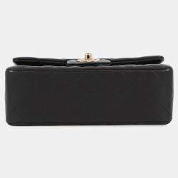 Pre Owned حقيبة شانيل ميني ماتلاسيه جلد الخروف الأسود بحجم ٢٠