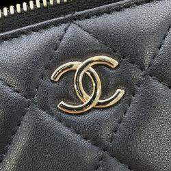 مملوكة مسبقًا Chanel Matelasse Top Handle 2-Way Vanity Bag Black Lambskin