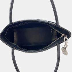 Pre Owned حقيبة شانيل ميداليون جلد كافيار أسود