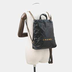Pre Owned Chanel Chanel22 Backpack Black Shiny Calf Leather Size Small