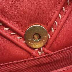 مملوكة مسبقًا Chanel Chanel19 Chain Shoulder Bag Red Lambskin
