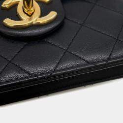 Pre Owned حقيبة كتف سلسلة لؤلؤ شانيل جلد الخروف أسود