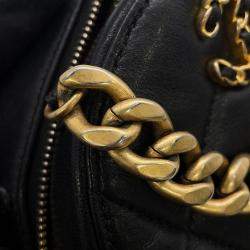 مملوكة مسبقًا حقيبة كتف سلسلة مستديرة جلد خروف أسود شانيل 19 شانيل