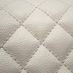 مملوكة مسبقًا Chanel Boy Chanel Chain Shoulder Bag White Caviar Leather