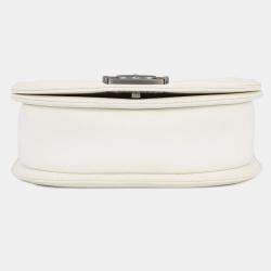 مملوكة مسبقًا Chanel Boy Chanel Chain Shoulder Bag White Caviar Leather