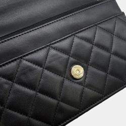 Pre Owned Chanel Pearl Chain Wallet Black Lambskin