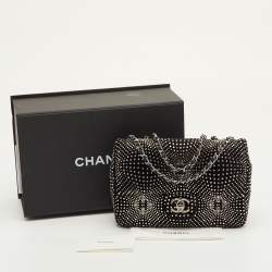 مملوكة مسبقًا Chanel Strass Evening Mini Black Velvet Flap Bag