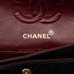 مملوكة مسبقًا Chanel Black Small Classic Lambskin Double Flap