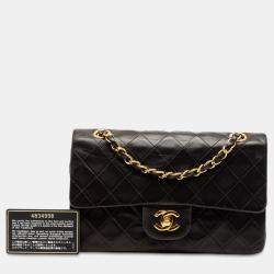 مملوكة مسبقًا Chanel Black Small Classic Lambskin Double Flap