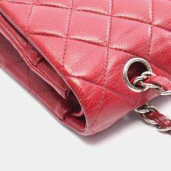 مملوكة مسبقًا حقيبة شانيل بكتف مزدوجة الغطاء من جلد العجل المكبوس الكافيار الأحمر