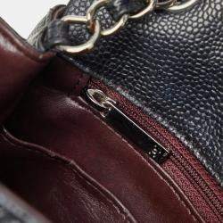 Pre Owned حقيبة شانيل كتف سلسلة ماتلاسيه صغيرة جلد أسود وفضي كافيار