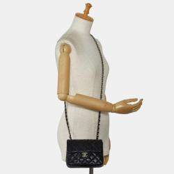 Pre Owned حقيبة شانيل كتف سلسلة ماتلاسيه صغيرة جلد أسود وفضي كافيار