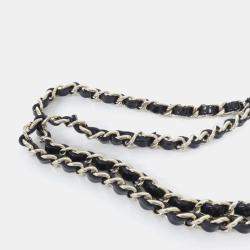 Pre Owned حقيبة كلتش شانيل نايلون مخمل أسود