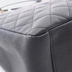 مملوكة مسبقًا حقيبة شانيل جراندي شوبينج جلد عجل سوداء GST ماتلاسليه