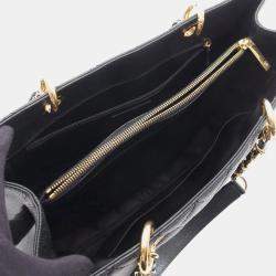 مملوكة مسبقًا حقيبة شانيل جراندي شوبينج جلد عجل سوداء GST ماتلاسليه