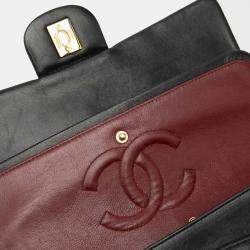 Pre Owned حقيبة فلاب شانيل جلد الخراف كلاسيك مزدوجة سوداء متوسطة الحجم