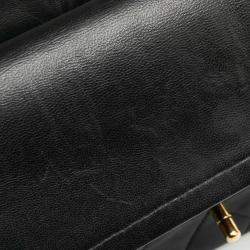 Pre Owned حقيبة فلاب شانيل جلد الخراف كلاسيك مزدوجة سوداء متوسطة الحجم