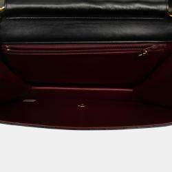 مملوكة مسبقًا Chanel Black Medium CC Quilted Lambskin Single Flap