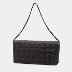 Pre Owned شانيل أسود نايلون نيو ترافيل لاين إيست ويست فلاب