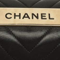 مملوكة مسبقًا Chanel Trendy CC Medium Black Chevron Leather Top Handle Bag