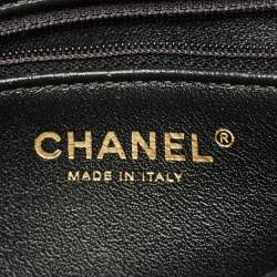 مملوكة مسبقًا Chanel Trendy CC Medium Black Chevron Leather Top Handle Bag