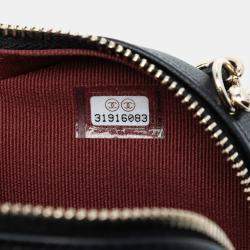 مملوكة مسبقًا حقيبة شانيل كروس بودي قلب حب جلد خروف صغير سوداء.