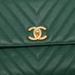 Pre Owned Chanel Coco Small Green Chevron Caviar Leather and Lizard Top Handle Bag