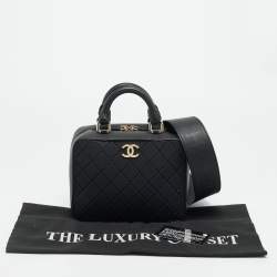 Pre Owned Chanel Travel Kit Black Quilted Leather Vanity Case Bag
