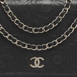 مملوكة مسبقًا Chanel WOC Black Camellia Embossed Leather Clutch Bag