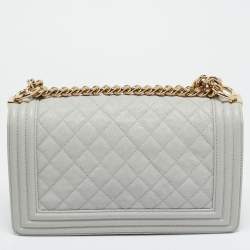 Pre Owned حقيبة شانيل بوي متوسطة رمادية مبطنة جلد كافيار مع قلاب