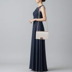 Pre Owned حقيبة شانيل بوي متوسطة رمادية مبطنة جلد كافيار مع قلاب