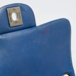 Pre Owned حقيبة شانيل ميني كلاسيك جلد كافيار أحمر مبطن مربعة بقلاب