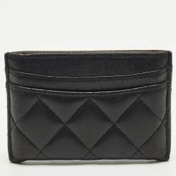 Pre Owned Chanel CC Black Quilted Leather Card Holder