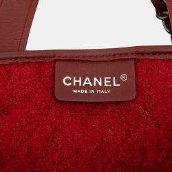Pre Owned حقيبة شانيل حمراء وسط مبطنة من اللباد