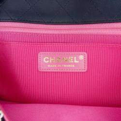 مملوكة مسبقًا حقيبة كتف شانيل قطن سوداء وردية صغيرة مستطيلة كلاسيكية غطاء واحد متعدد الألوان