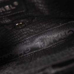 Pre Owned حقيبة كتف شانيل مخملية سوداء شرق غرب