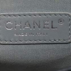 Pre Owned حقيبة بوي شانيـل قـلاب جلـد مبطن ميديوم كافيـار سوداء