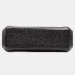 مملوكة مسبقًا Chanel Black CC Calfskin Frame Handbag