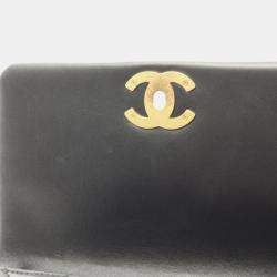 مملوكة مسبقًا Chanel Chanel19 Shoulder Bag Lambskin Leather Black